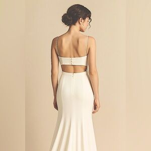 Fame & Partners White Cutout Maxi Dress Size 6 – Bridal Formal Gown
